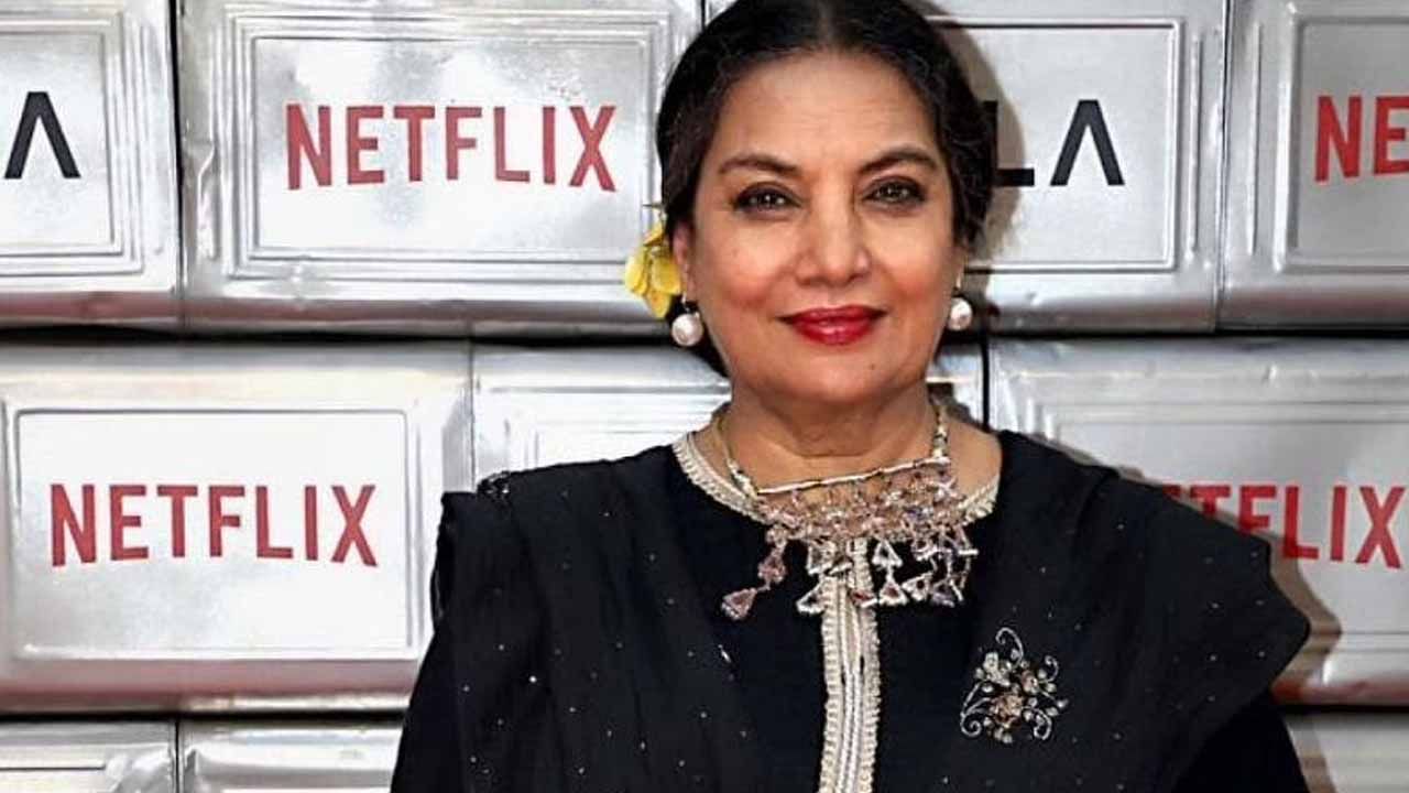 Happy Birthday Shabana Azmi | दिवसाकाठी 30 रुपयांसाठी पेट्रोल पंपवर कॉफी विकायच्या शबाना आझमी, वाचा अभिनेत्रीबद्दल खास गोष्टी Happy Birthday Shabana Azmi | दिवसाकाठी 30 रुपयांसाठी पेट्रोल पंपवर कॉफी विकायच्या शबाना आझमी, वाचा अभिनेत्रीबद्दल खास गोष्टी