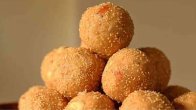 Churma Ladoo : गोड खाण्याची इच्छा होते? घरीच झटपट गुळाचे लाडू बनवा, पाहा रेसिपी!