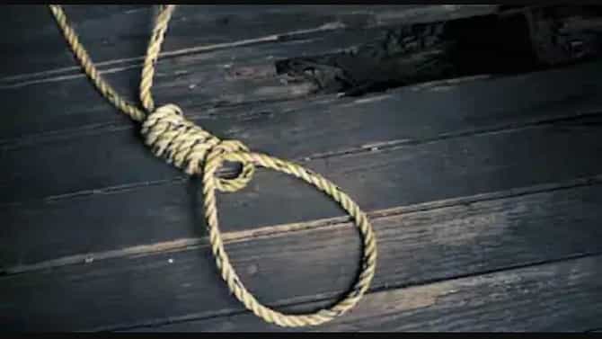 बंगळुरुमध्ये बुराडीची पुनरावृत्ती, पंख्याला 5 लटकलेले मृतदेह, 9 महिन्यांच्या मुलीचाही करुण अंत, देशाला हादरवणारी घटना