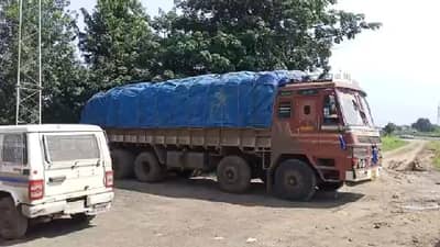 अकोल्यात काळ्या बाजारात विक्रीला जाणारा तब्बल 600 क्विंटल गहू पोलिसांकडून जप्त, रेशन माफियांमध्ये खळबळ