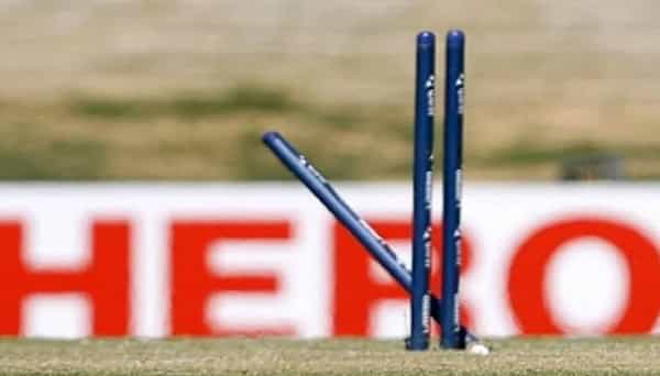 आयपीएलमध्ये फलंदाजानी धमाकेदार खेळी करत अनेक रेकॉर्ड नावावर केले आहेत. पण या सगळ्यात एक असंही रेकॉर्ड आहे. जे कोणत्याच फलंदाजाला आवडत नाही. हे रेकॉर्ड म्हणजे सर्वाधिक वेळा शून्यावर बाद होण्याचं. या रेकॉर्डमध्ये काही दिग्गज खेळाडूही सामिल आहेत.