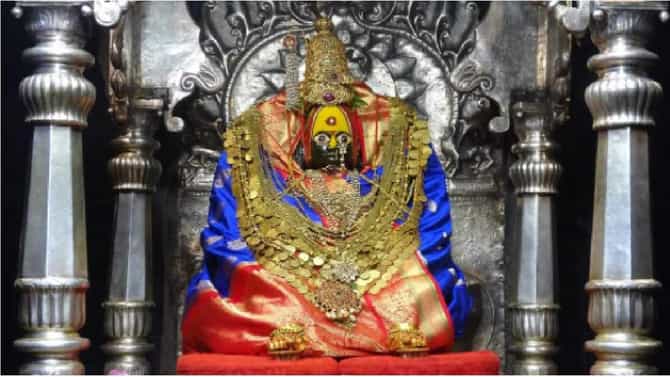 तुळजाभवानीची पूजा, अभिषेक करण्याचे आमिष दाखवत भाविकांची ऑनलाईन लूट, 4 वेबसाईट चालकांवर गुन्हा