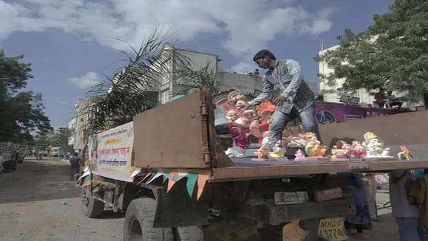 धन्यवाद औरंगाबाद! महापालिकेच्या मूर्ती संकलन केंद्रांना भरभरून प्रतिसाद, शहरातील गणेशभक्तांचा बाप्पांना भावपूर्ण निरोप