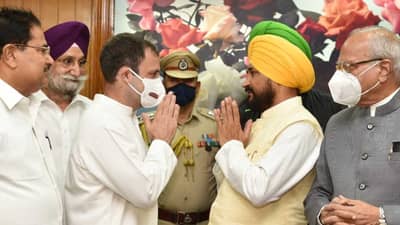 चरणजीतसिंग चन्नी यांनी घेतली मुख्यमंत्रीपदाची शपथ, सोबत दोन मंत्र्यानाही दिली शपथ; पुढचा प्लॅन काय?