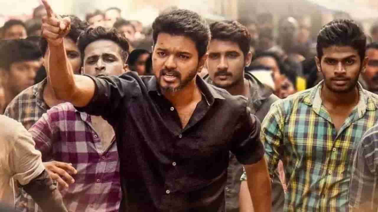 Thalapathy Vijay | थलापती विजयने आई-वडिलांविरोधात दाखल केली तक्रार, जाणून घ्या नेमकं प्रकरण काय?