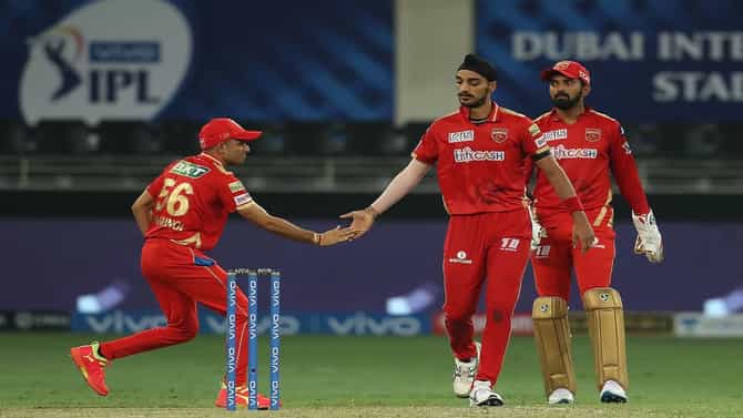 PBKS vs RR: पंजाब किंग्सच्या अर्शदीपचा पंच, अशी कामगिरी करणारा दुसराच खेळाडू