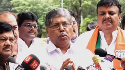 काँग्रेसच्या राज्यसभेच्या उमेदवार रजनी पाटील यांचा अर्ज बाद होणार?, चंद्रकांत पाटलांचं मोठं विधान; वाचा नेमकं काय म्हणाले?