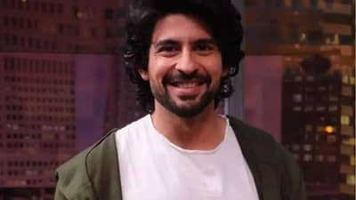 Khoya Khoya Chand | टीव्ही अभिनेता हुसैन कुवाजरवालाने चित्रपटांमध्येही आजमावले होते नशीब, पाहा आता काय करतोय