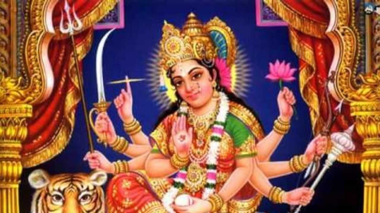 Shardiya Navratri 2021 | शारदीय नवरात्र, जाणून घ्या घट स्थापनेची पद्धत