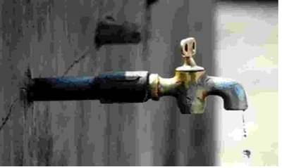 औरंगाबादला पाणीपुरवठा करणारी जलवाहिनी फुटली, सुटे भाग मिळत नसल्याने दुरुस्तीस एक दिवस विलंब