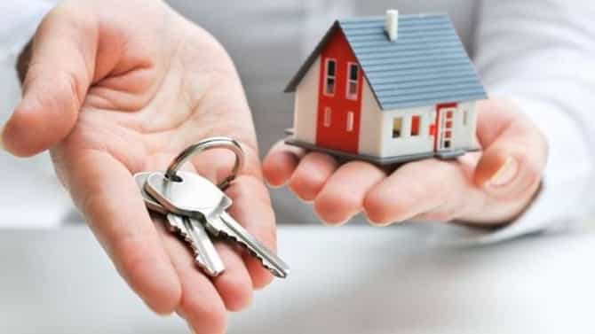 होम लोनचा दर निचांकी पातळीवर, घर खरेदी करण्यासाठी हीच योग्य संधी?