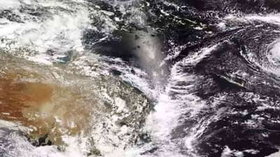 Cyclone Gulab: गुलाब चक्रीवादळाचं संकट वाढतंय, आंध्र प्रदेशसह ओडिशा किनारपट्टीला हाय अ‌लर्ट, महाराष्ट्रात मुसळधार पावसाची शक्यता