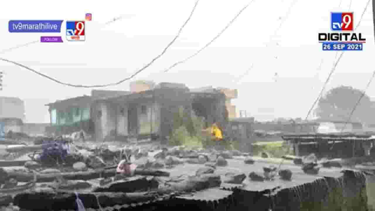 Hingoli | हिंगोली जिल्ह्यात सलग सहाव्या दिवशी जोरदार पावसाला सुरुवात Hingoli | हिंगोली जिल्ह्यात सलग सहाव्या दिवशी जोरदार पावसाला सुरुवात