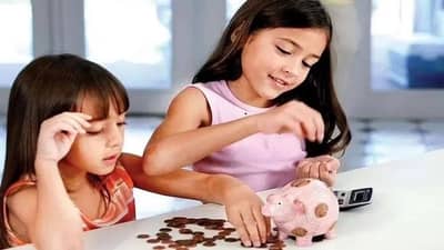 Happy Daughters Day: तुमच्या मुलीचे भविष्य सुरक्षित करा, या योजनेत गुंतवणूक करा