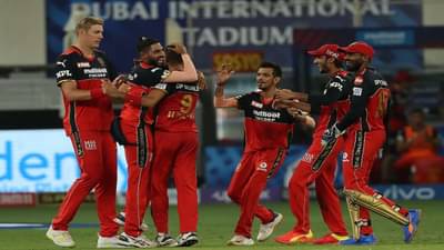 IPL 2021: आधी विराटचं-मॅक्सवेलचं अर्धशतकं, मग हर्षल पटेलच्या भेदक माऱ्यासमोर मुंबई गारद, 54 धावांनी दारुण पराभव