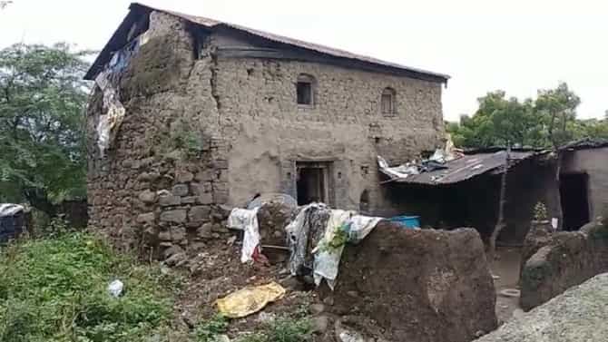 पडक्या घरात अघोरी प्रयोग, गुप्तधनासाठी पत्नीचा नरबळी, जालना पोलिसांनी जादूटोण्याचा खेळ उधळला