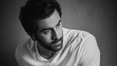Happy Birthday Ranbir Kapoor | अभ्यासाचा नेहमीच कंटाळा, पार्टीत ऐश्वर्या रायला देखील रणबीर कपूरने सांगितले होते खोटे मार्क्स!