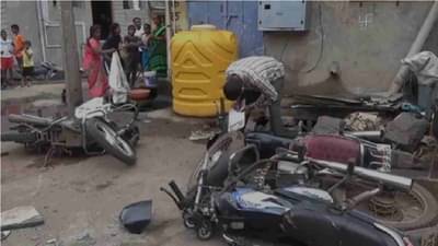 कोल्हापुरात दोन गँगमध्ये तुंबळ हाणामारी, तीन गाड्यांची तोडफोड, आरोपींच्या शोधासाठी पोलीस पथकं रवाना