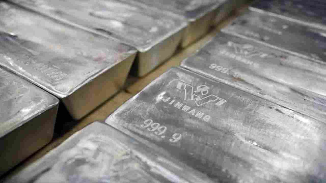 सेबीचा मोठा निर्णय, आता देशात Silver ETF, जाणून घ्या सर्वकाही