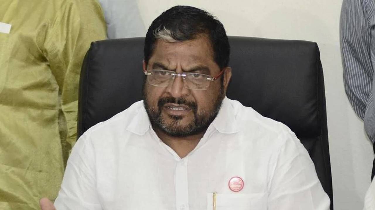 जयसिंगपूरमध्ये स्वाभिमानीची ऊस परिषद, राजू शेट्टी ऊसदर आंदोलनाचं रणशिंग फुंकणार जयसिंगपूरमध्ये स्वाभिमानीची ऊस परिषद, राजू शेट्टी ऊसदर आंदोलनाचं रणशिंग फुंकणार
