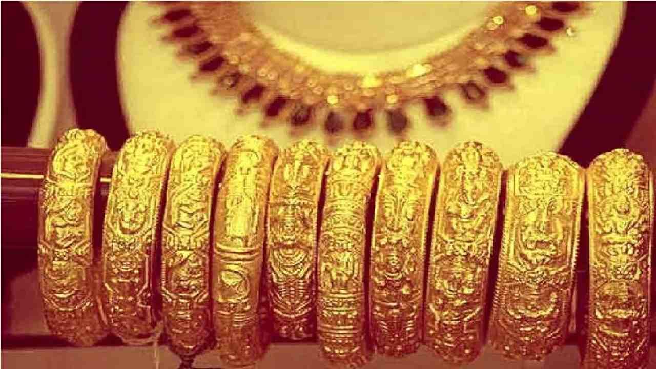 Gold Rate Today : सोन्याचे भाव वाढले, चांदी स्वस्त; जाणून घ्या किमती