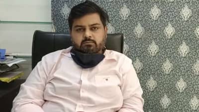 खड्ड्यात गेलेल्या पक्षाने आम्हाला खड्ड्यात घालण्याची भाषा करू नये; शिवसेनेचं मनसेला जोरदार प्रत्युत्तर