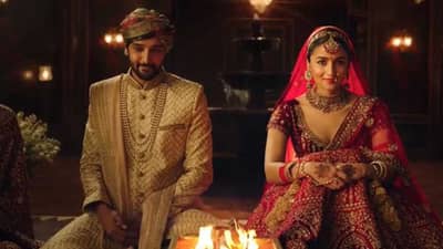 Manyavar Ad Controversy | आलिया भट्टची ‘कन्यामान’ जाहिरात वादात, अभिनेत्री विरोधात दाखल झाली तक्रार!