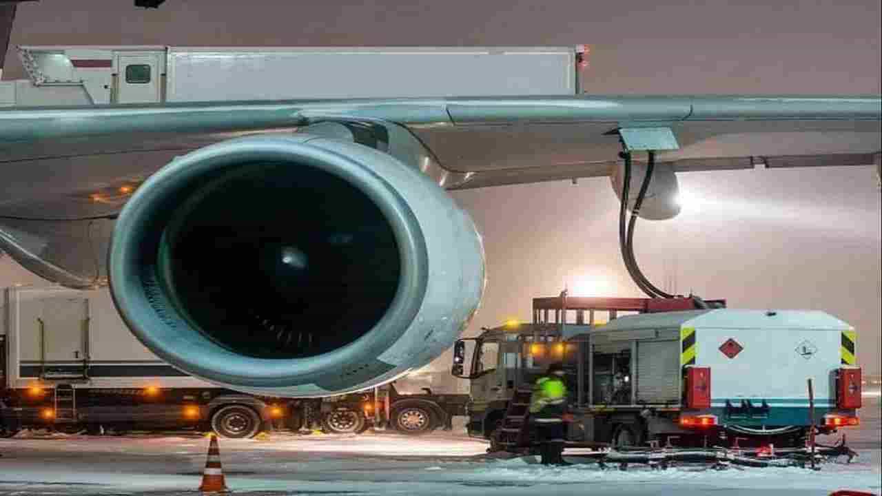 हवाई प्रवास आणखी महागण्याची शक्यता, जेट फ्युएलच्या दरात मोठी वाढ