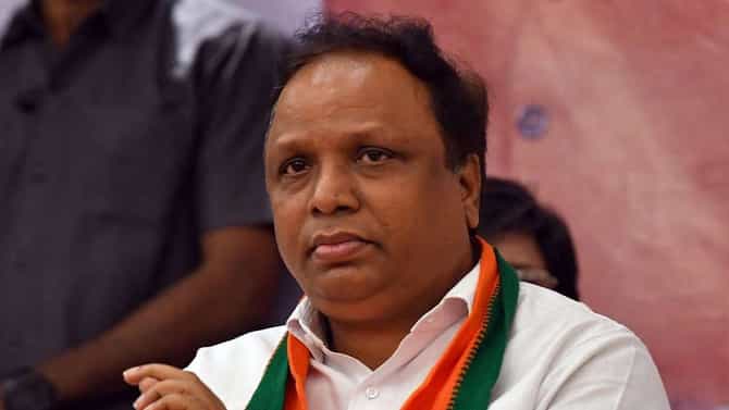 दोन पक्षांचे आपल्याला संकेत, राज्यात लवकरच केव्हाही निवडणूक लागू शकते : आशिष शेलार