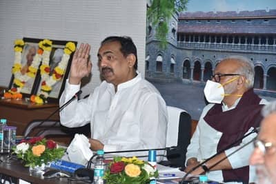 सिंचन कामांच्या नियोजनात भूमिपुत्रांचा विचार करा; जलसंपदा मंत्री जयंत पाटील यांच्या सूचना