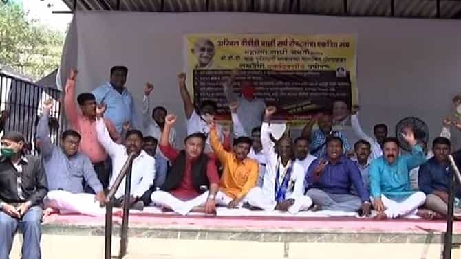 बीडीडी चाळीतील रहिवाशांच्या मागण्या मान्य करा, अन्यथा... राजू वाघमारे आक्रमक
