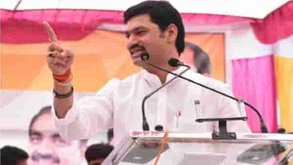 स्वतःची किंमत वाढवण्यासाठी अजित पवारांवर टीका; धनंजय मुंडेंचा पडळकरांना टोला