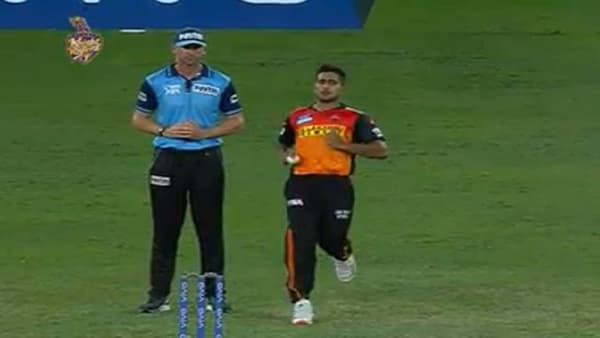 KKR vs SRH : सलामीच्या सामन्यातच उम्रान मलिकची कमाल, नावे केला गोलंदाजीचा जबरदस्त रेकॉर्ड, पाहा VIDEO