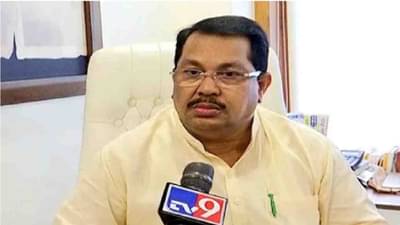 मोठी बातमी, दिवाळीपूर्वी अतिवृष्टीग्रस्त शेतकऱ्यांच्या खात्यावर 3700 कोटी जमा होणार : विजय वडेट्टीवार