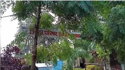 शाळा उघडताच मुख्याध्यापकाची वासना चाळवली, चंद्रपुरात पाचवीतील मुलीचा विनयभंग