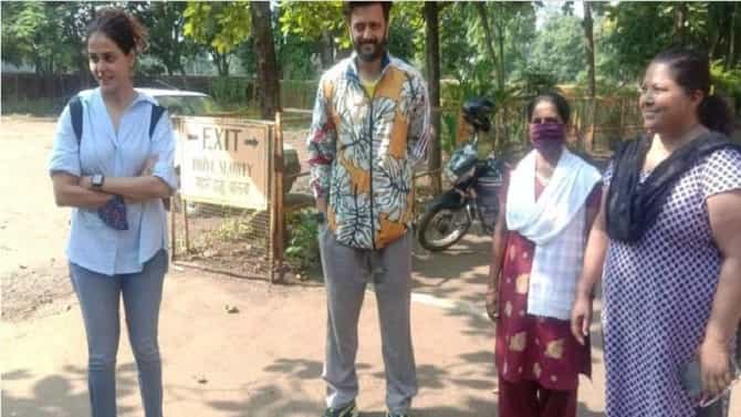 जरा विसावू या वळणावर; रोमँटिक कपल जेनेलिया-रितेशची नाशिकला भेट!