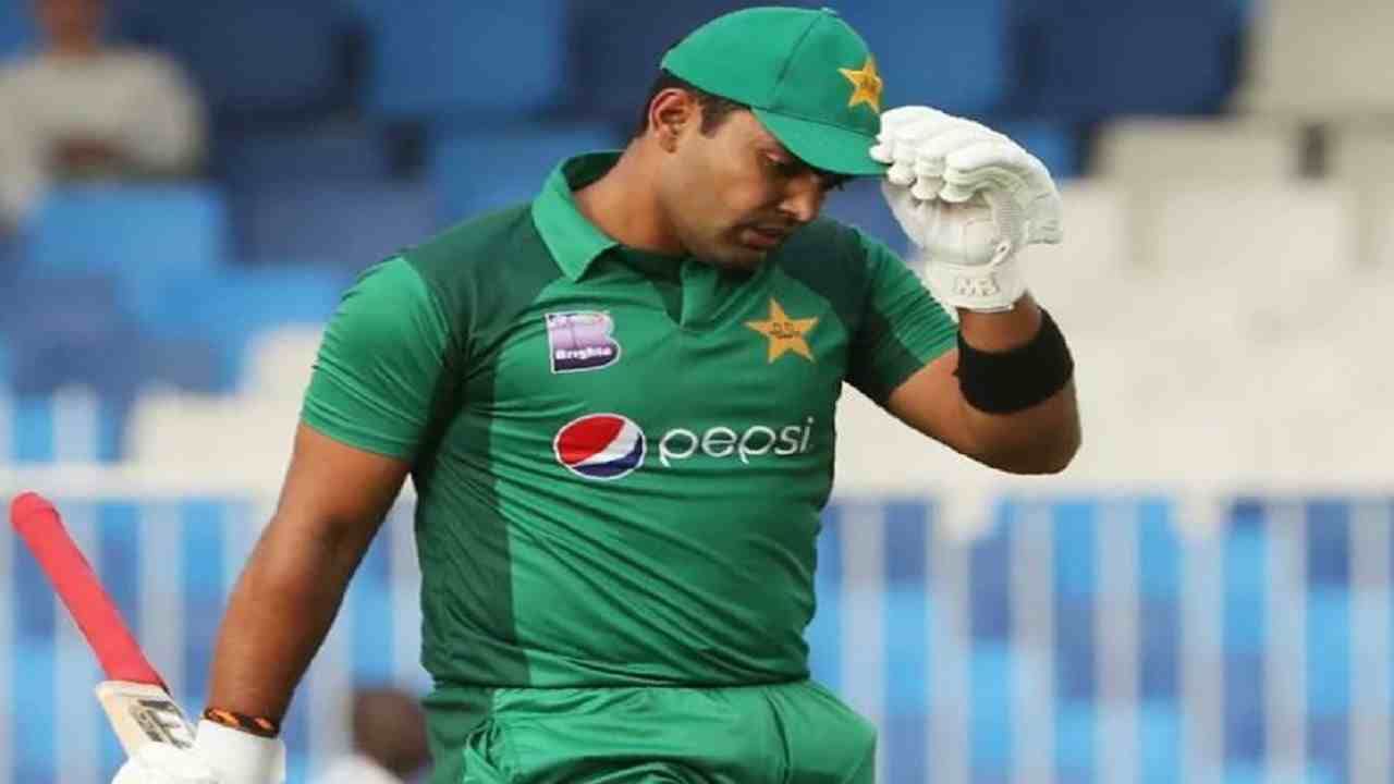 पाकिस्तानी क्रिकेटपटू उमर अकमलने देश सोडला