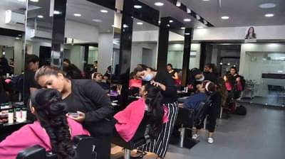 मेकअप आर्टिस्टच्या प्रशिक्षणाची द्वारं खुली, मराठवाड्यातील पहिल्या लॅक्मे अकॅडमी सेंटरचे औरंगाबादेत उद्धाटन