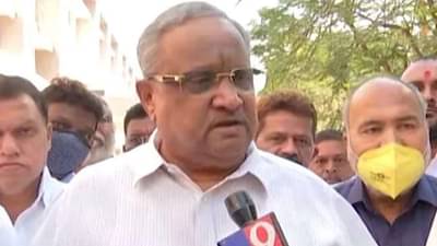 धुळ्यात अमरिशभाई पटेल यांचं निर्विवाद वर्चस्व; सहाच्या सहा जागांवर दणदणीत विजय