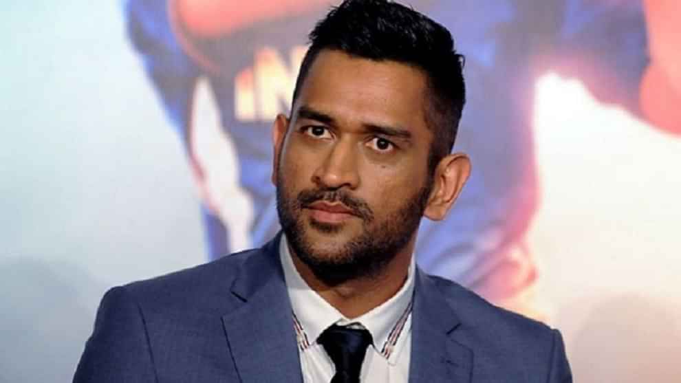 MS Dhoni Bollywood Debut : धोनी बॉलिवूड चित्रपटात अभिनय करणार? कॅप्टन कूल म्हणतो...