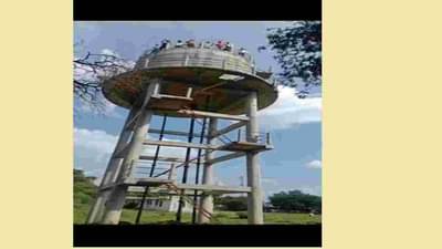 Aurangabad: शेकटा येथे पाण्याच्या टाकीवर प्रहार संघटनेचे आंदोलन, शेतकऱ्यांना नुकसान भरपाई देण्याची मागणी