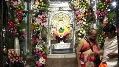 Breaking : कोल्हापूरच्या अंबाबाई मंदिरात बॉम्ब ठेवल्याचा निनावी फोन! परिसरात मोठी खळबळ