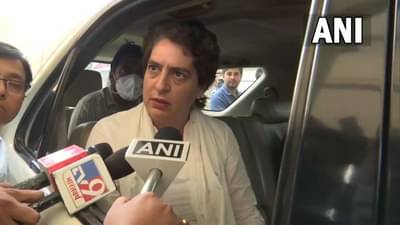 तोपर्यंत मी लढतच राहणार, पीडितांच्या कुटुंबाला मी वचन दिलंय; प्रियंका गांधींचा योगी सरकारला इशारा