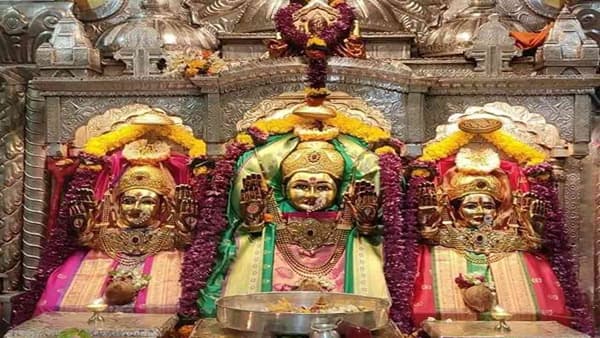 Temples Reopen Photo | दीड वर्षांनंतर राज्यातील मंदिरांची दारं उघडली, मुंबईतील मंदिरांमध्ये काय तयारी? जाणून घ्या