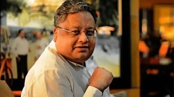 टाटा समूहाच्या या दोन शेअर्समध्ये बंपर उसळी, गुंतवणूकदार काही मिनिटांत मालामाल