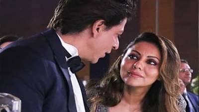 Happy Birthday Gauri Khan | ‘माझा बॉयफ्रेंड वाट बघतोय’ म्हणत गौरीने शाहरुखशी बोलण्यास दिला होता नकार, वाचा किस्सा...