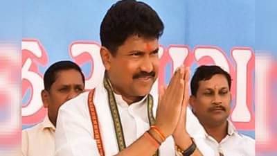 मोहन डेलकरांचे कुटुंबीय हाती शिवबंधन बांधणार, मुख्यमंत्र्यांच्या उपस्थितीत होणार शिवसेना प्रवेश