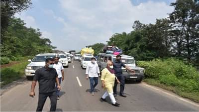 अपघातग्रस्तांना पालक मंत्री भुजबळांनी दिला मदतीचा हात; वणीहून परतताना वाहतूकही केली सुरळीत