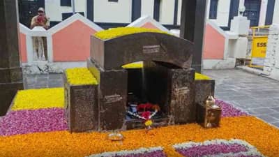 छत्रपती संभाजी महाराजांचे समाधीस्थळ खुलं, वढू बुद्रुक ग्रामपंचायतीचं महत्त्वाचं आवाहन