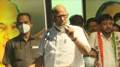 जे आम्हाला सोडून गेले, त्यांची जनतेने सुट्टी केली; शरद पवारांचा पक्षांतर करणाऱ्यांना टोला